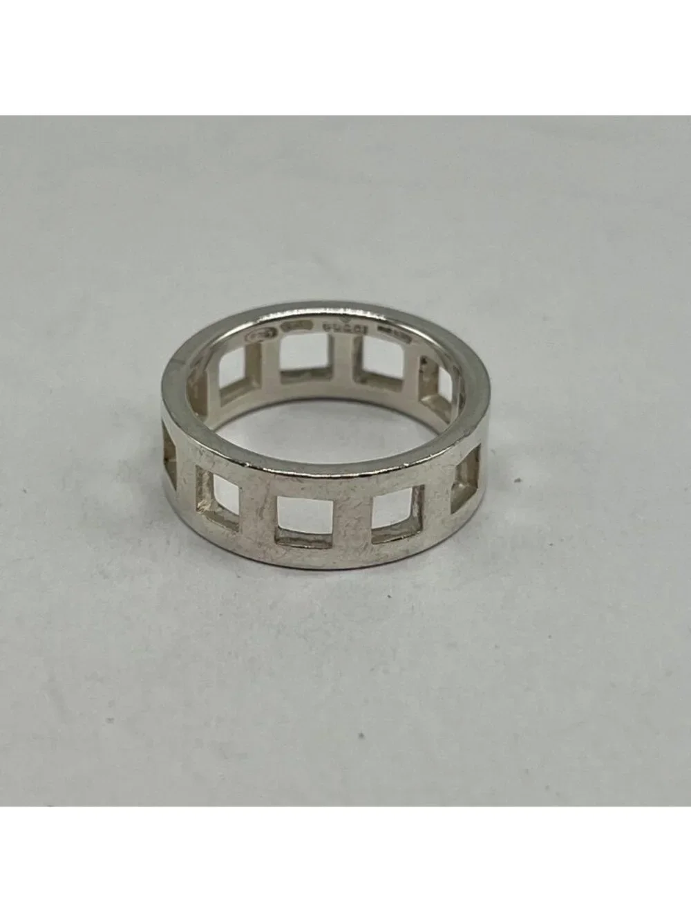 Gucci Open Square Ring Silver